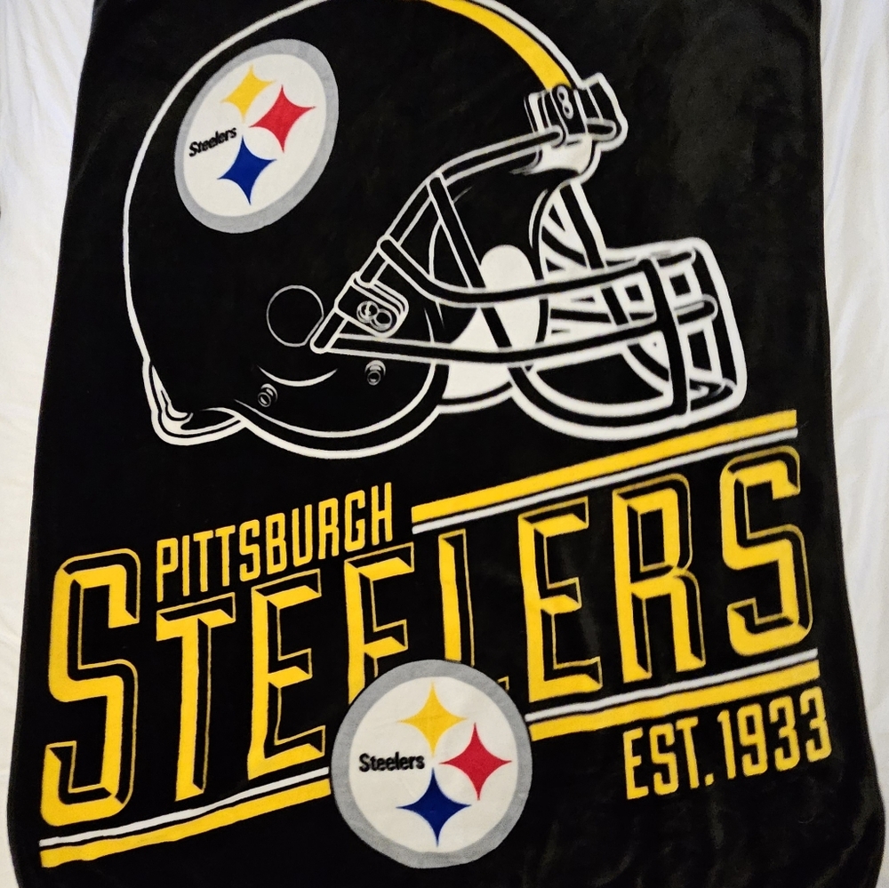 Pittsburgh Steelers fleece throw blanket